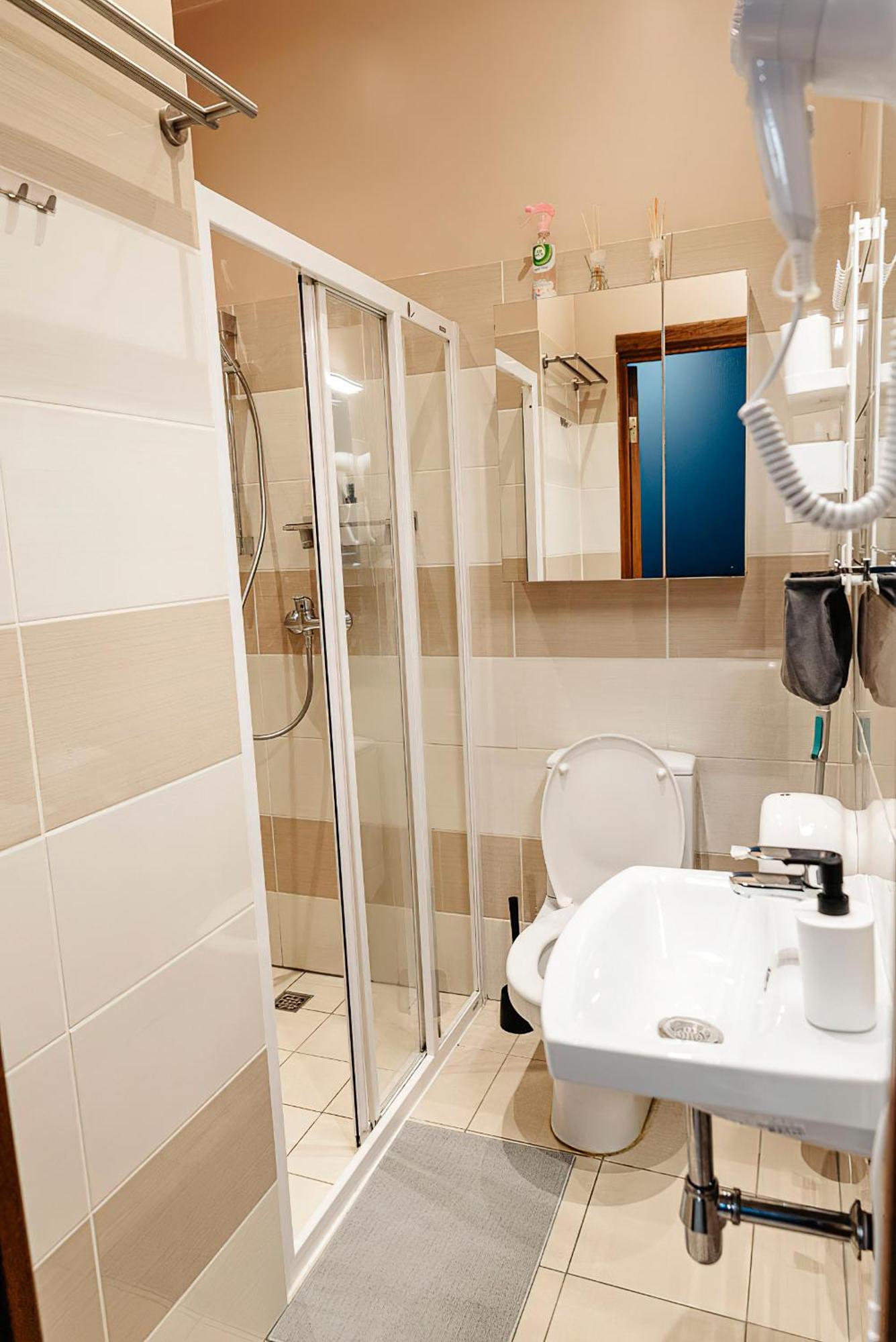 Riga Central Apartments - Skolas Str. Parking Nearby Exterior foto